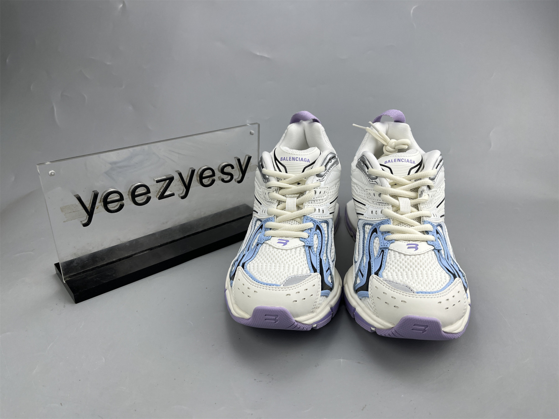 UA X-PANDER WHITE PURPLE BLUE
