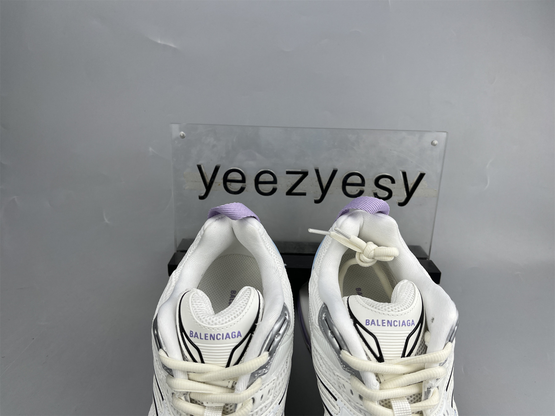 UA X-PANDER WHITE PURPLE BLUE