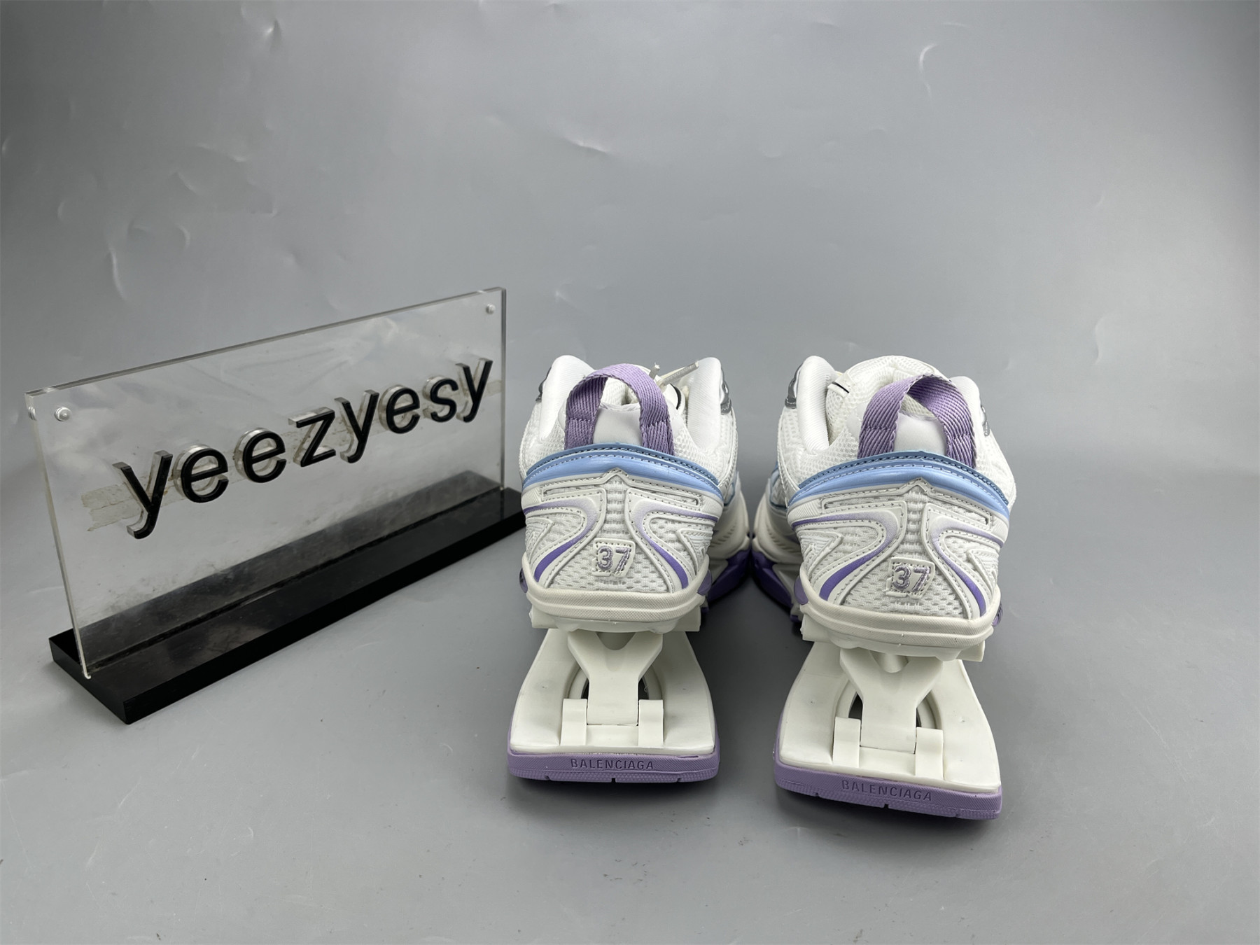 UA X-PANDER WHITE PURPLE BLUE