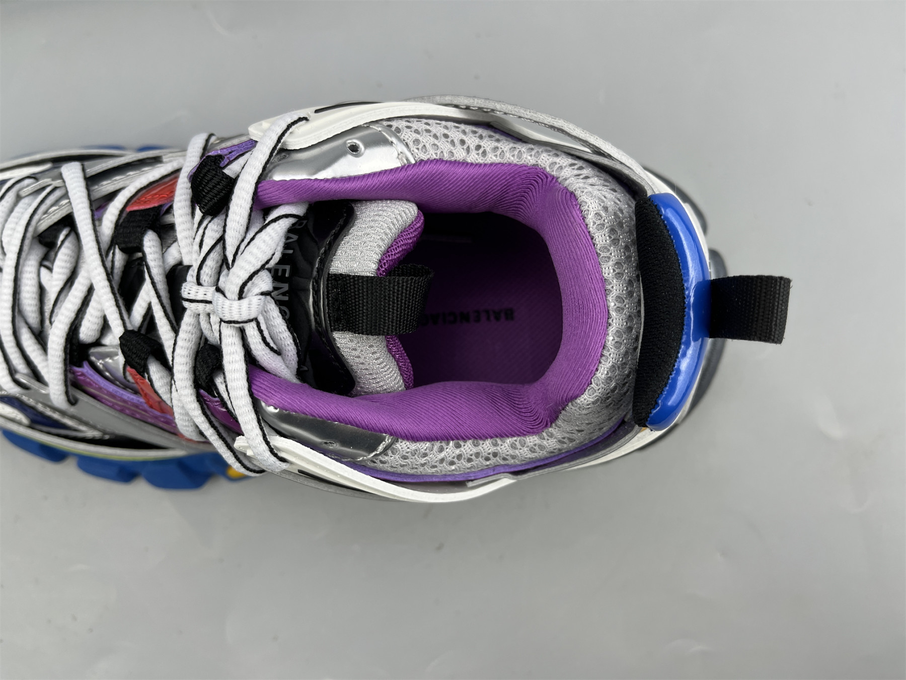 UA SNEAKER SILVER COLORBLOCK