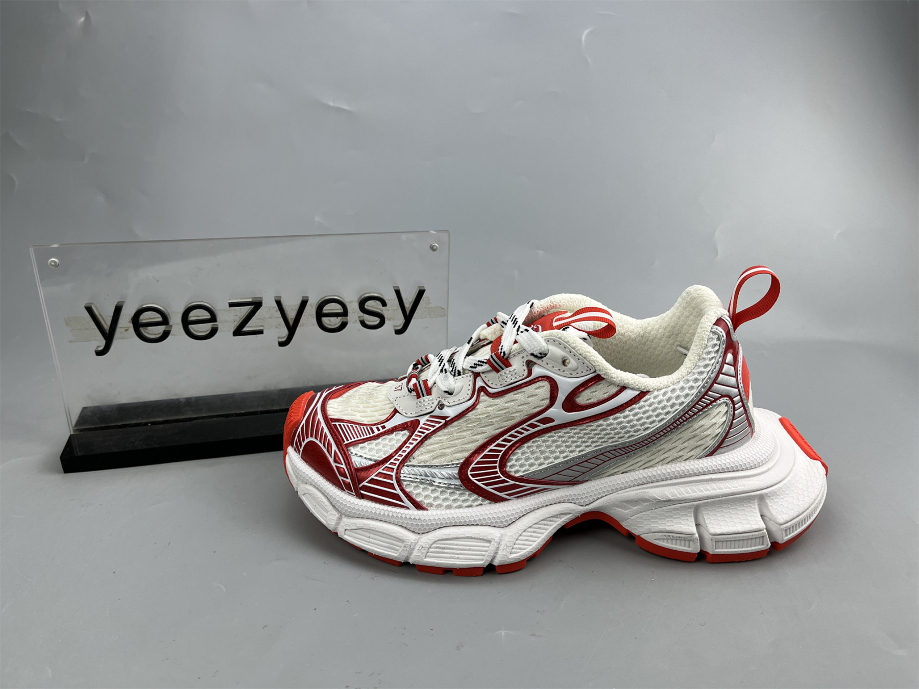 UA RUNNER WHITE RED