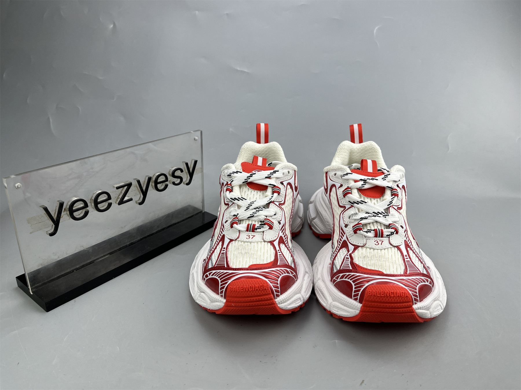 UA RUNNER WHITE RED