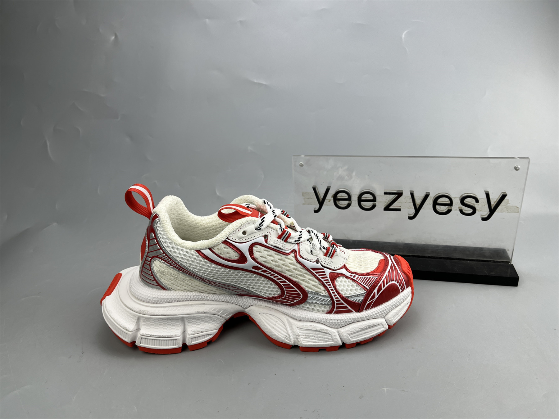 UA RUNNER WHITE RED