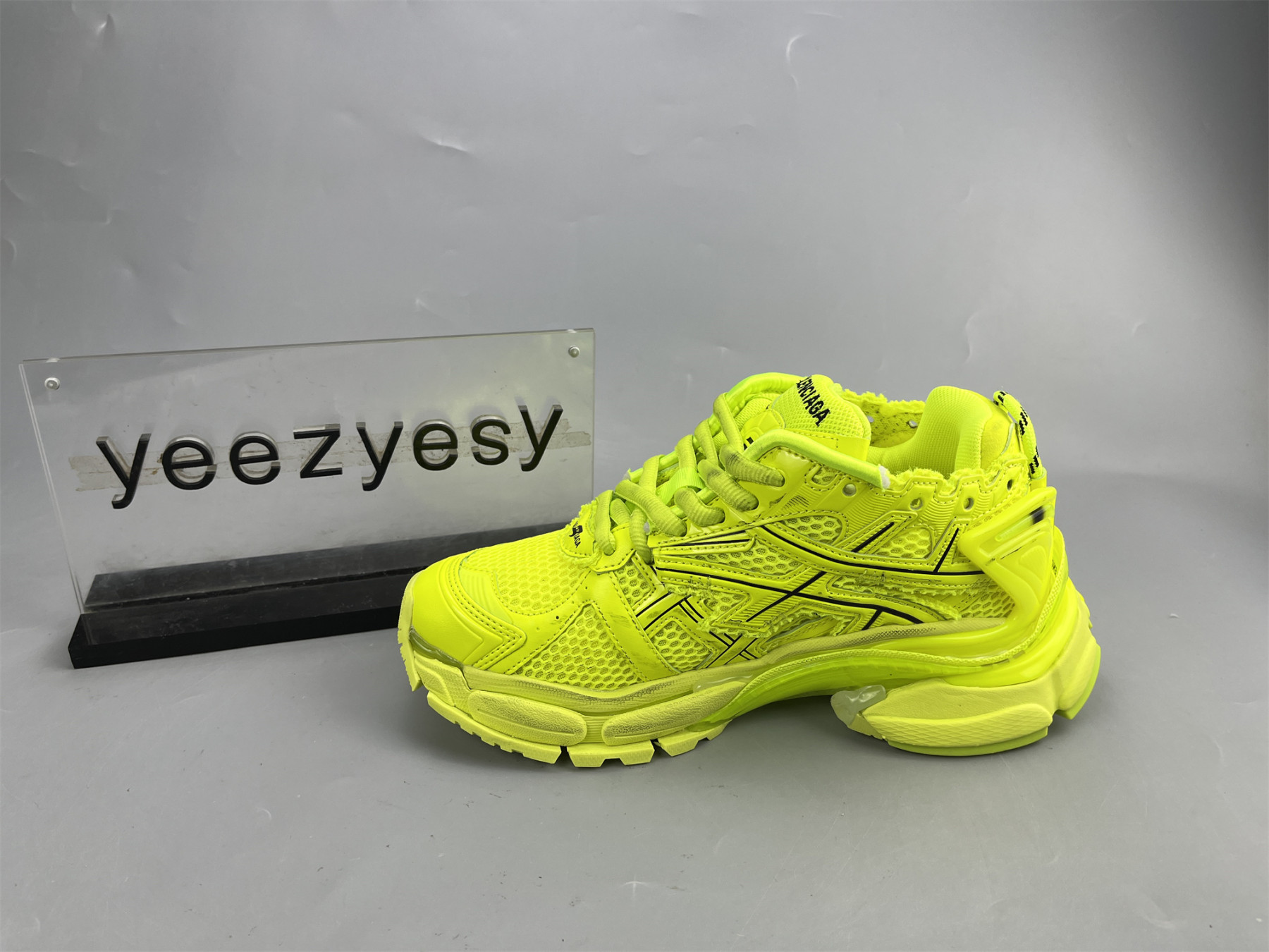 UA RUNNER FLUO YELLOW BLACK