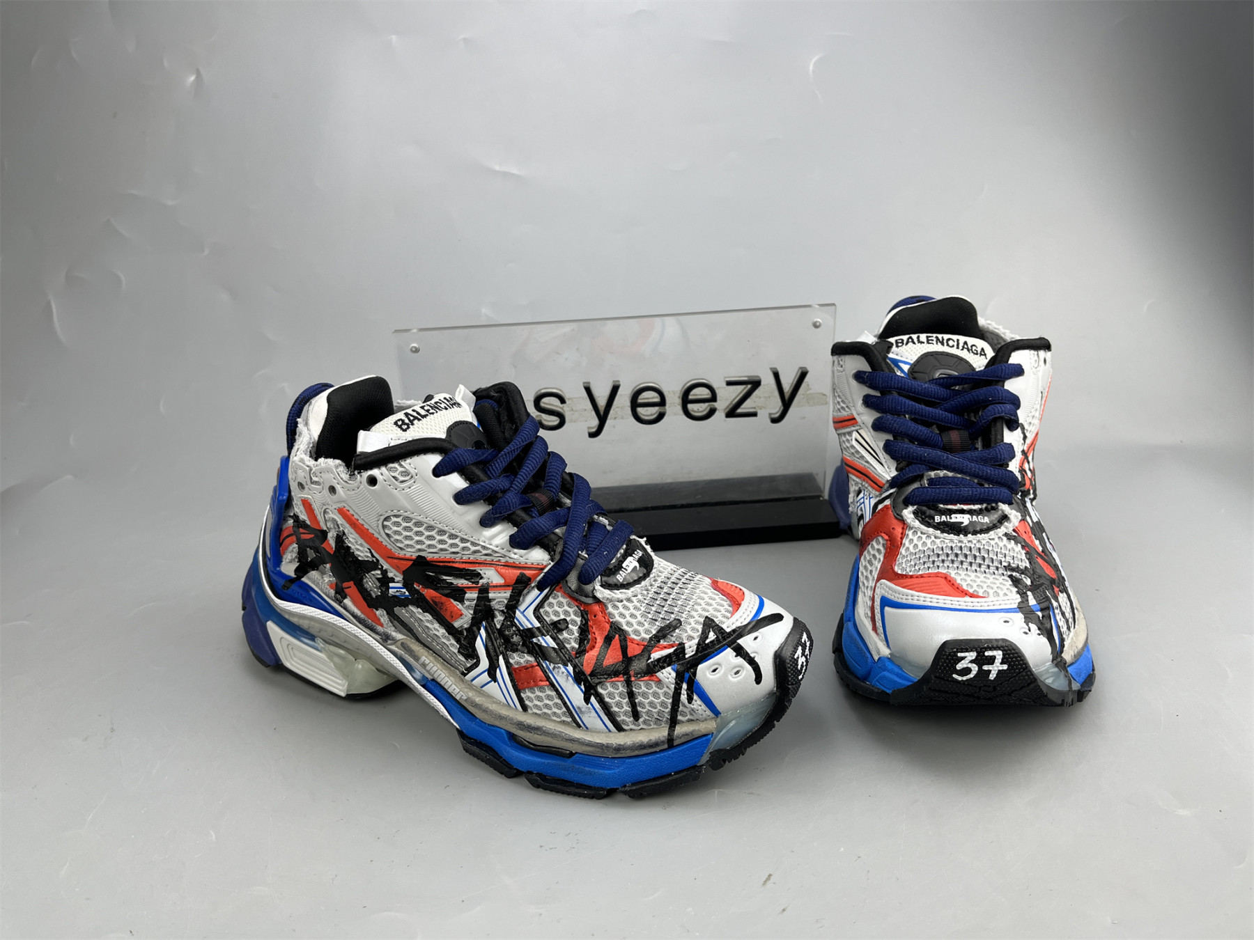 UA RUNNER MULTICOLOR BLACK RED