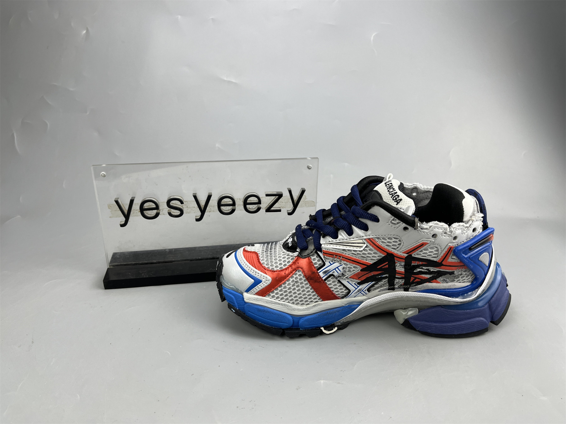 UA RUNNER MULTICOLOR BLACK RED