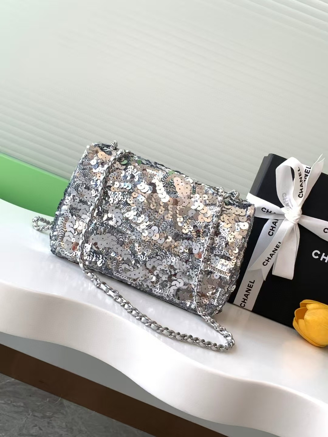 Ch**el CRUISE 25C FLAP BAG 14x21x8cm