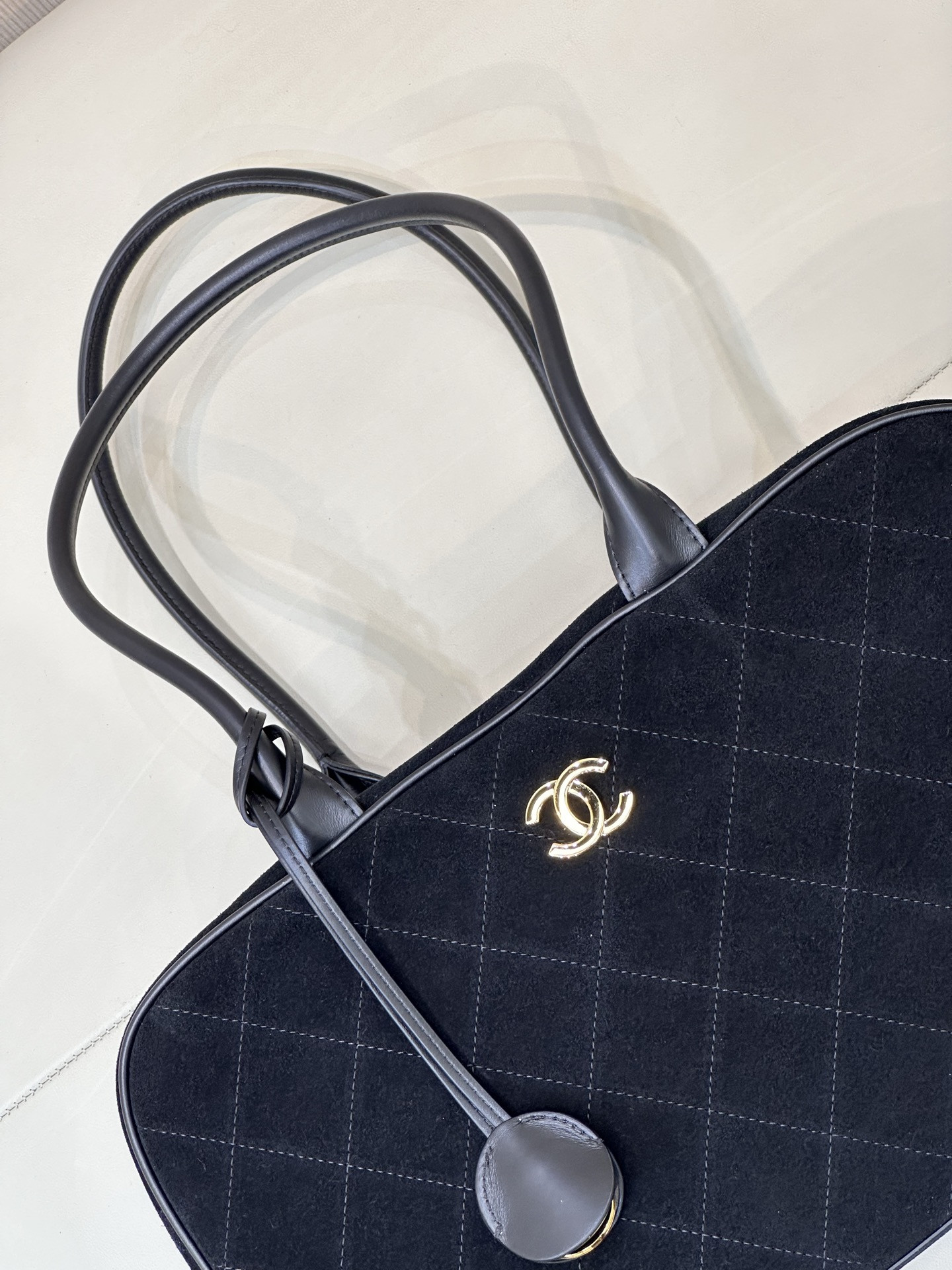 Ch**el bowling bag 19x35x12.5cm