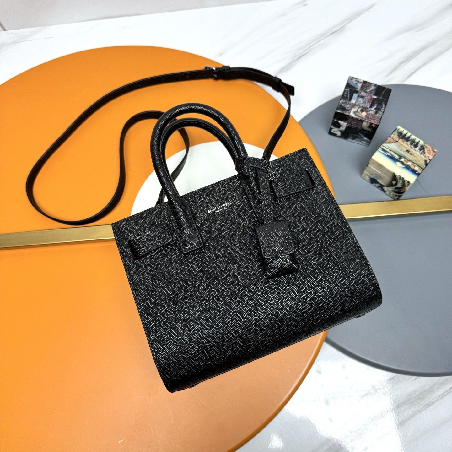Y51 SAC DE JOUR IN GRAINED LEATHER NANO 22x17x9cm