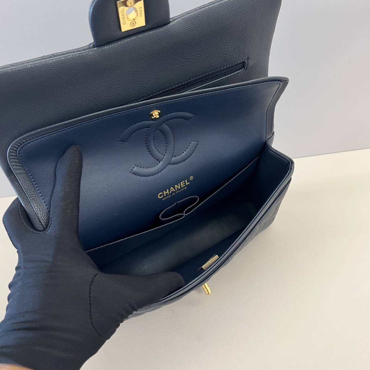 Ch**el classic flap bag 15x25.5x6cm