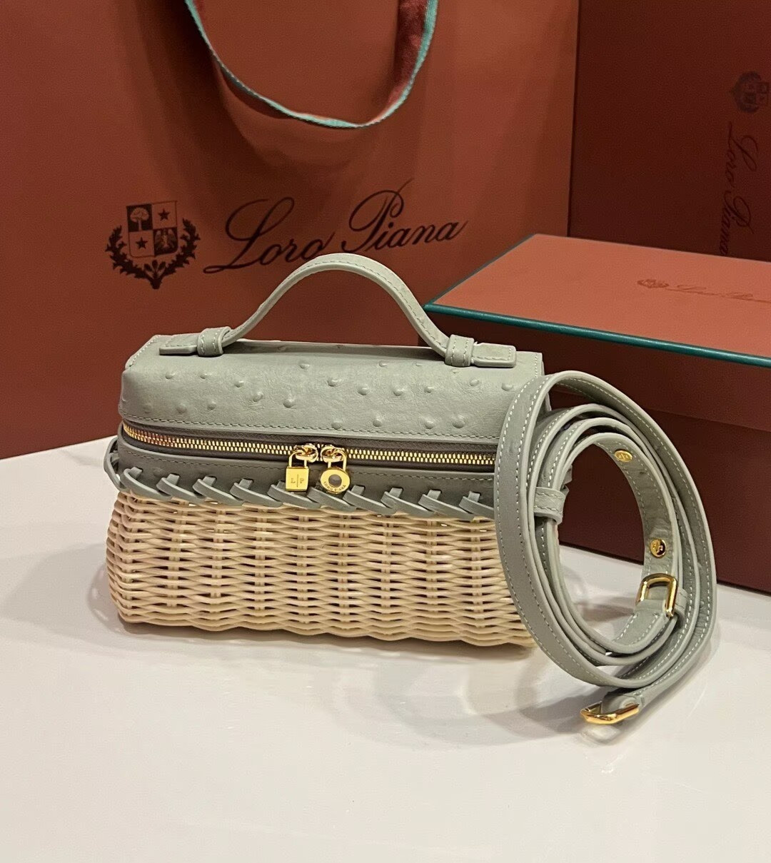 L0r0 P1ana extra pocket l19 wicker bag 19 x 11.5 x 7cm