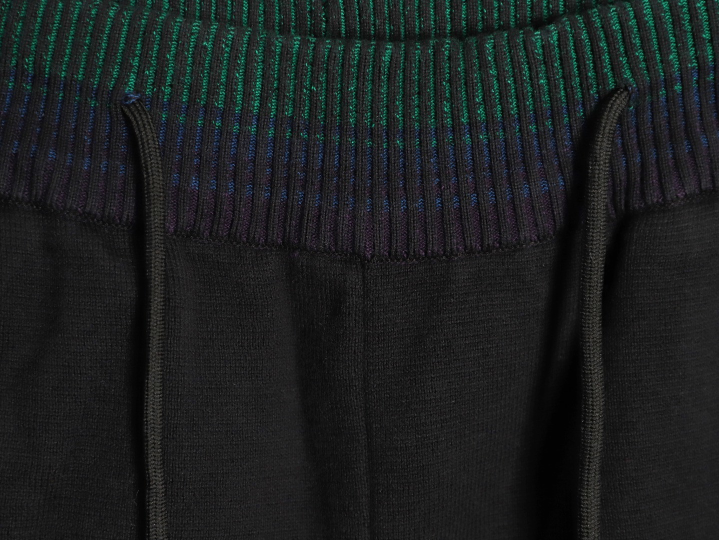 l0vis Vvtt0n knitting shorts