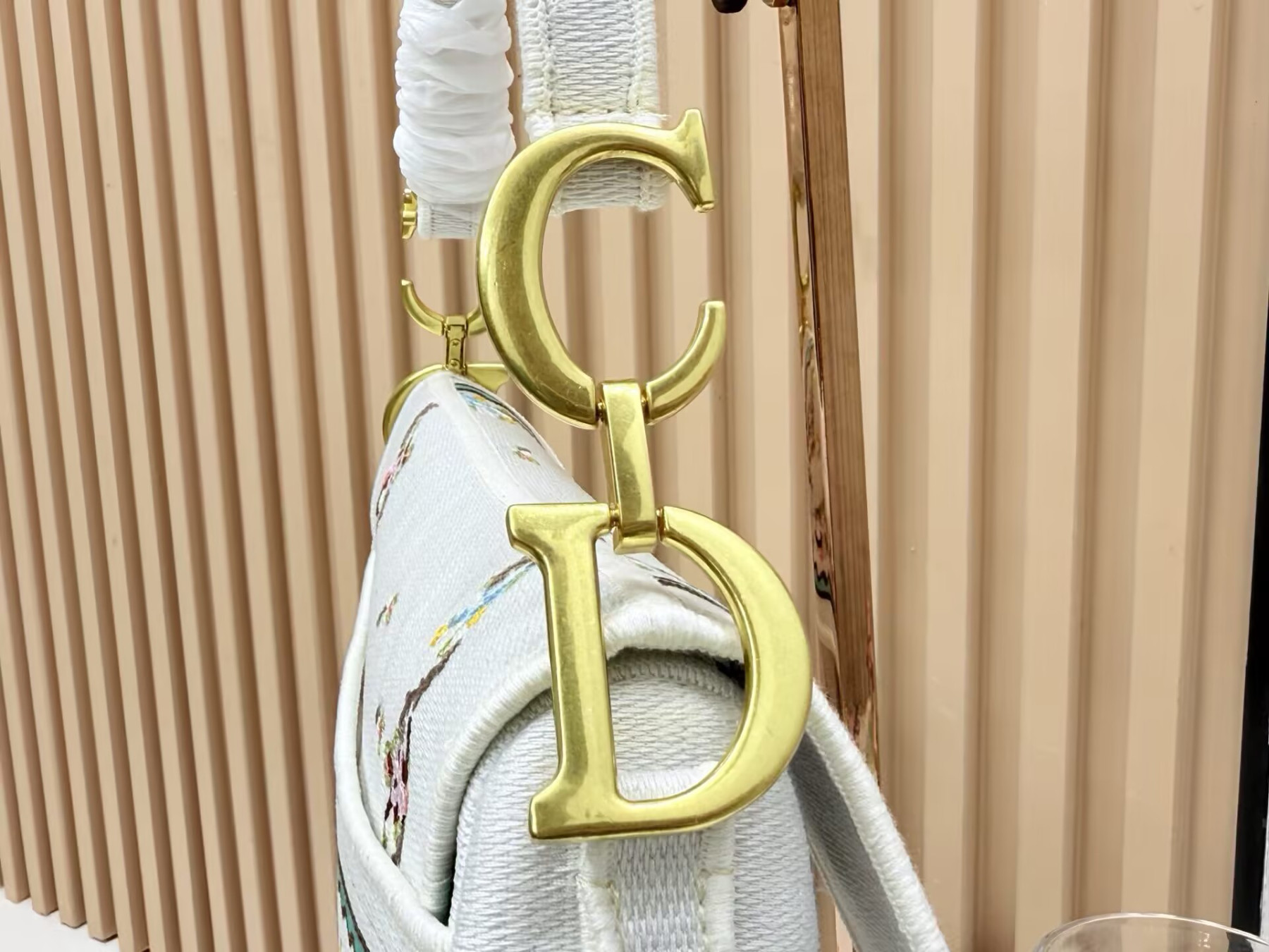 D10r saddle bag 24x6x18cm