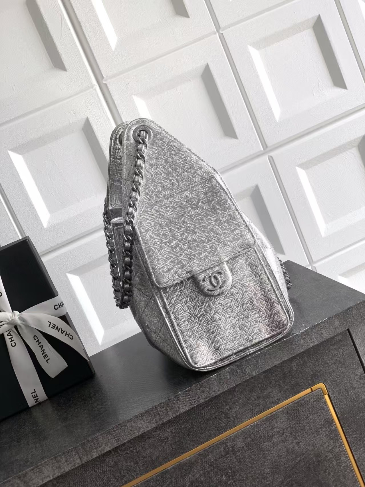 Ch**el 25c bucket bag 30x26x14cm