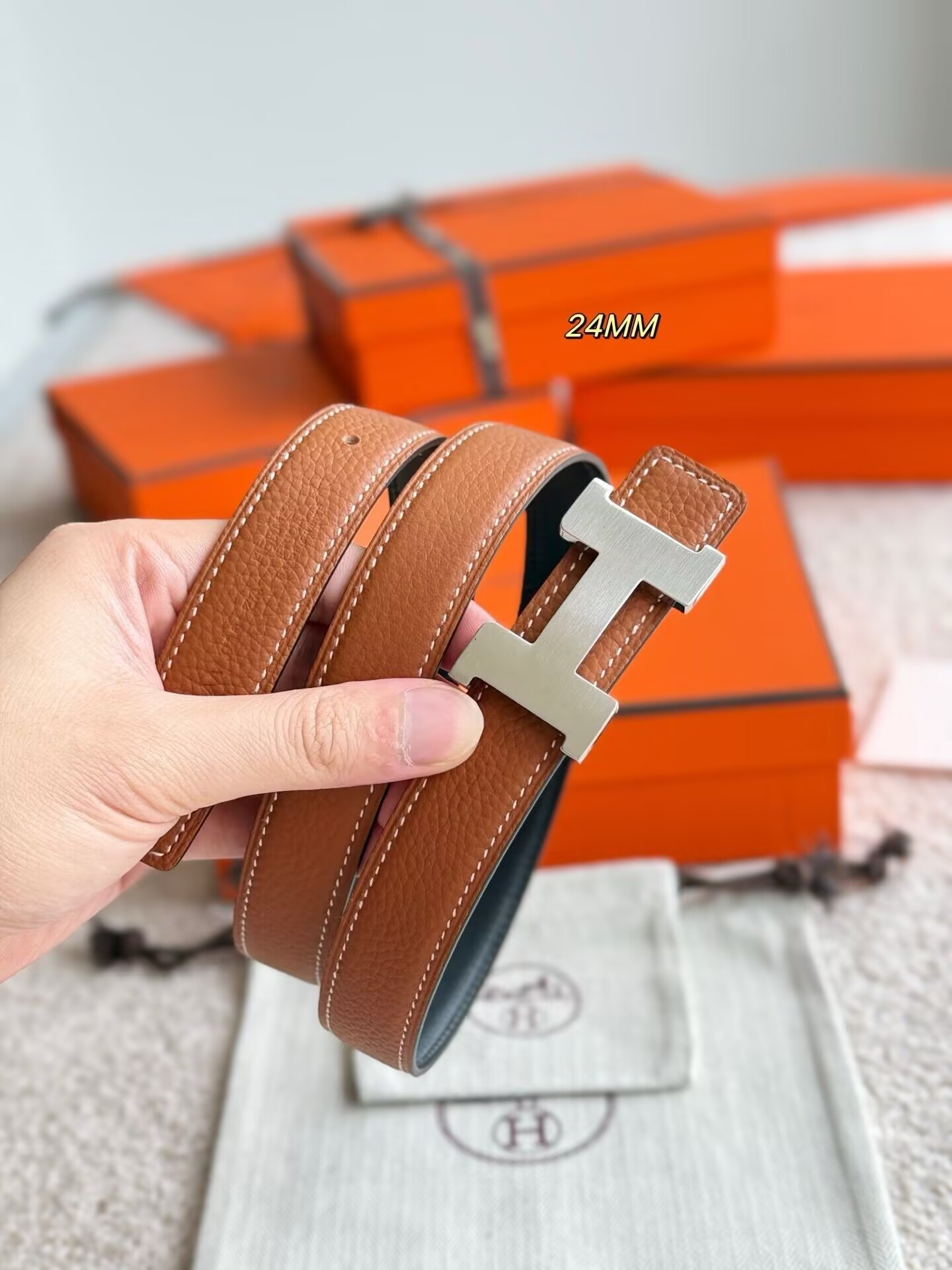 H**me5 belt 24mm
