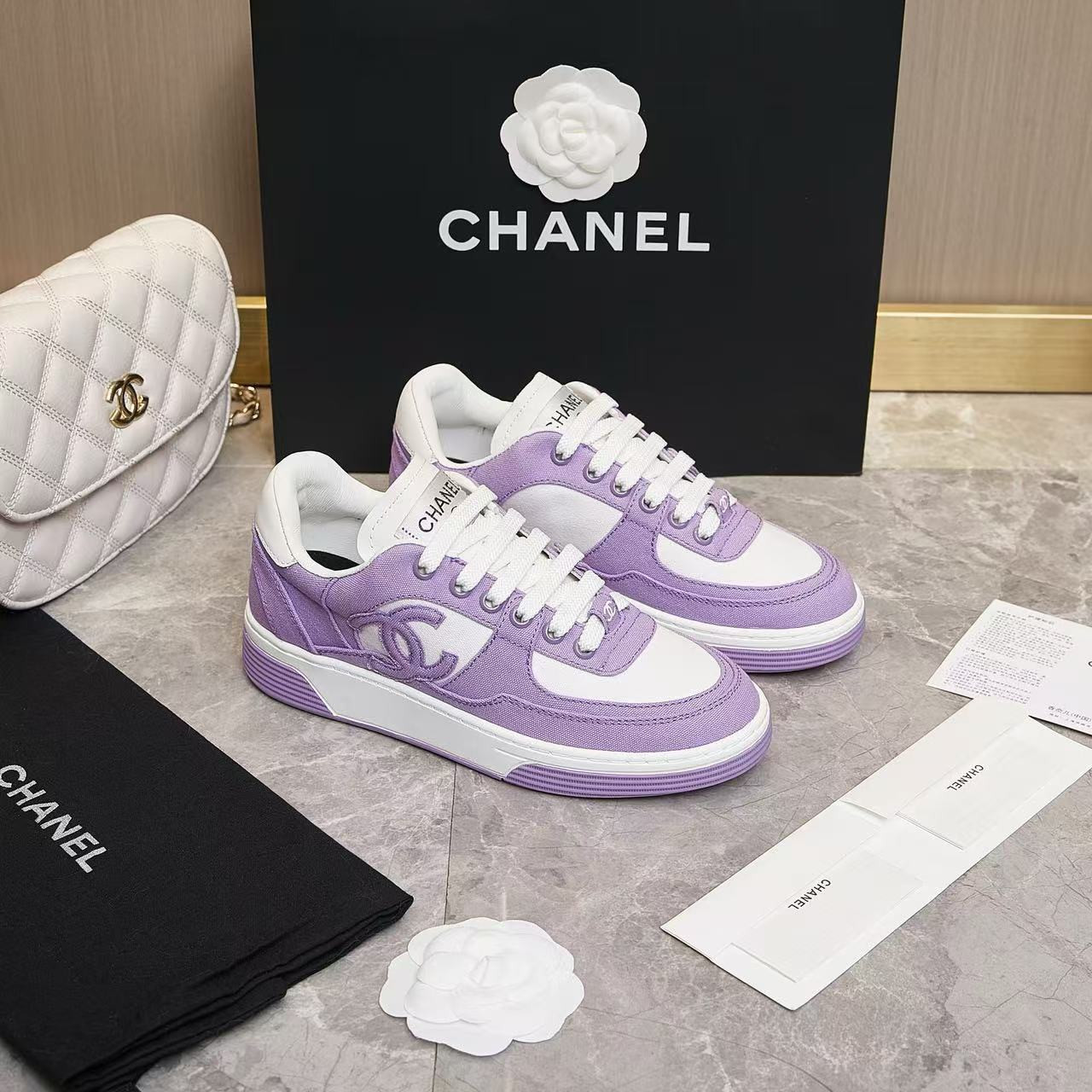 UA Ch**el COCO Sneaker Canvas