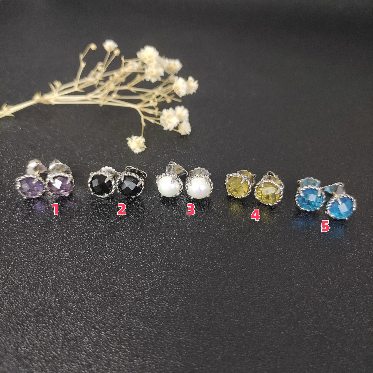 dau1d Yvrm*n four claw gem earrings(main stone 8mm)