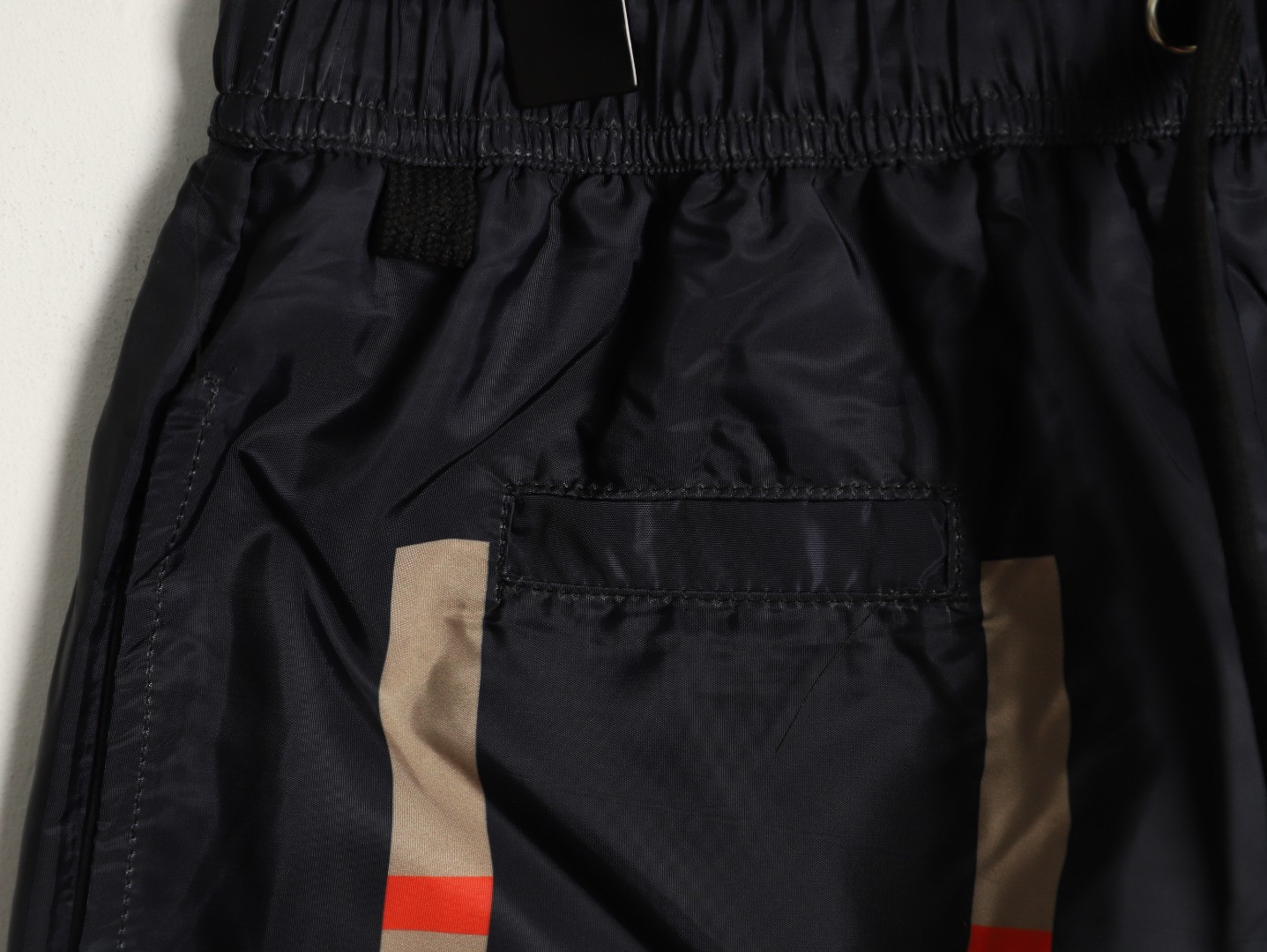 Bv*b*rry shorts