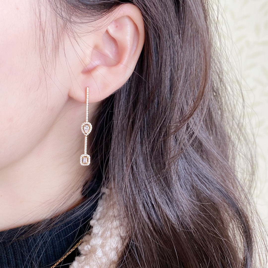Mes1kaa earrings