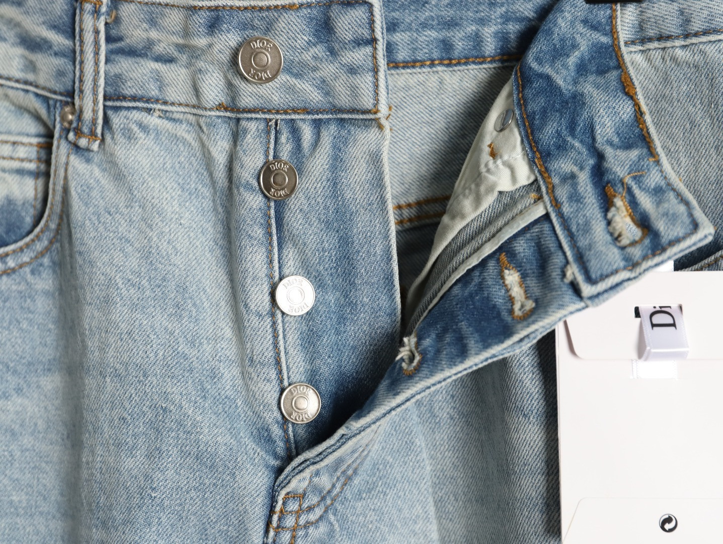 D10r Jeans