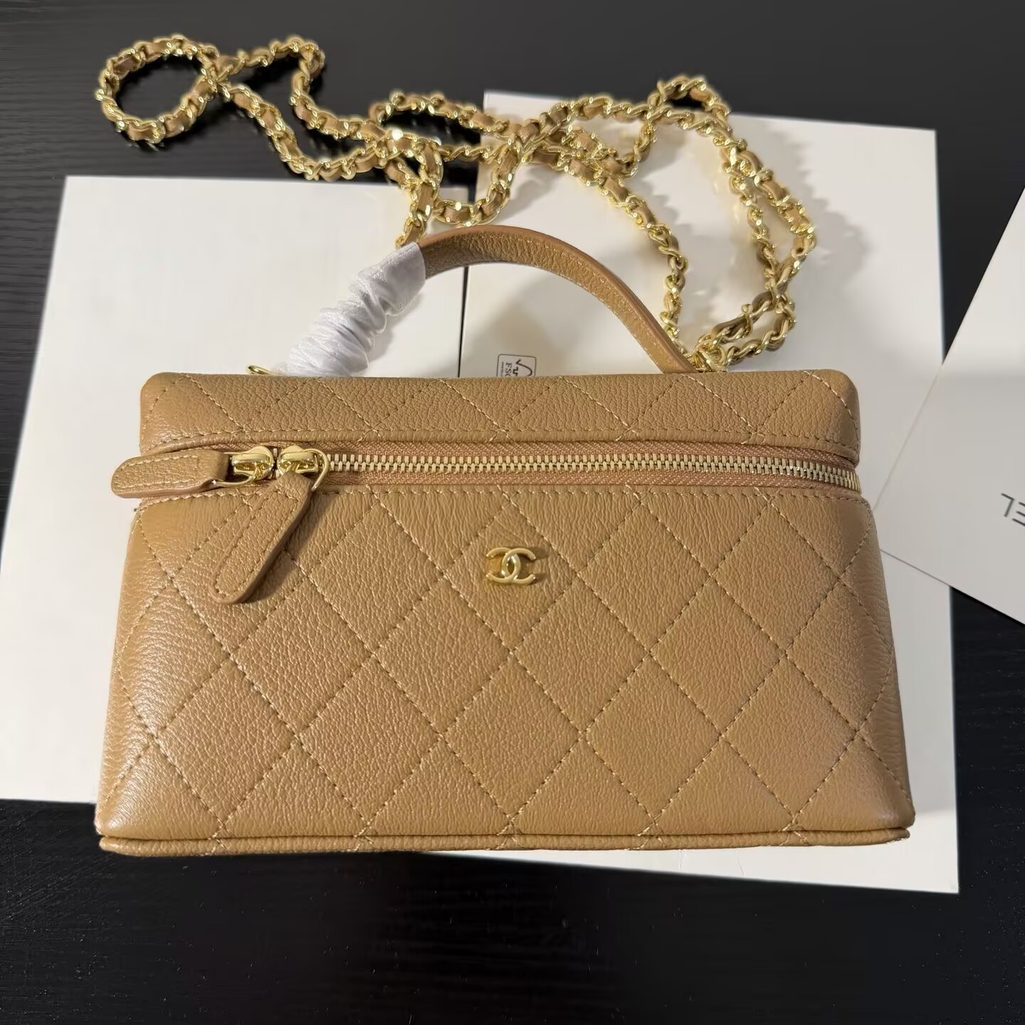 Ch**el classic vanity with chain handbag 17x19.5x5cm