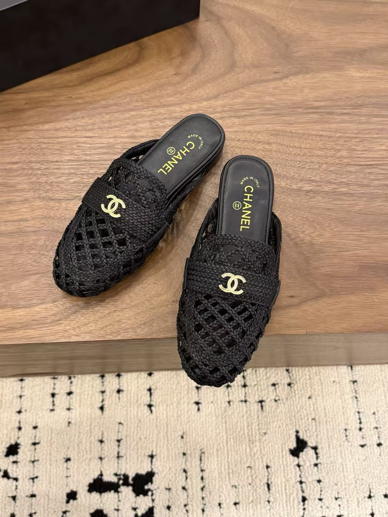 ua Ch**el mules