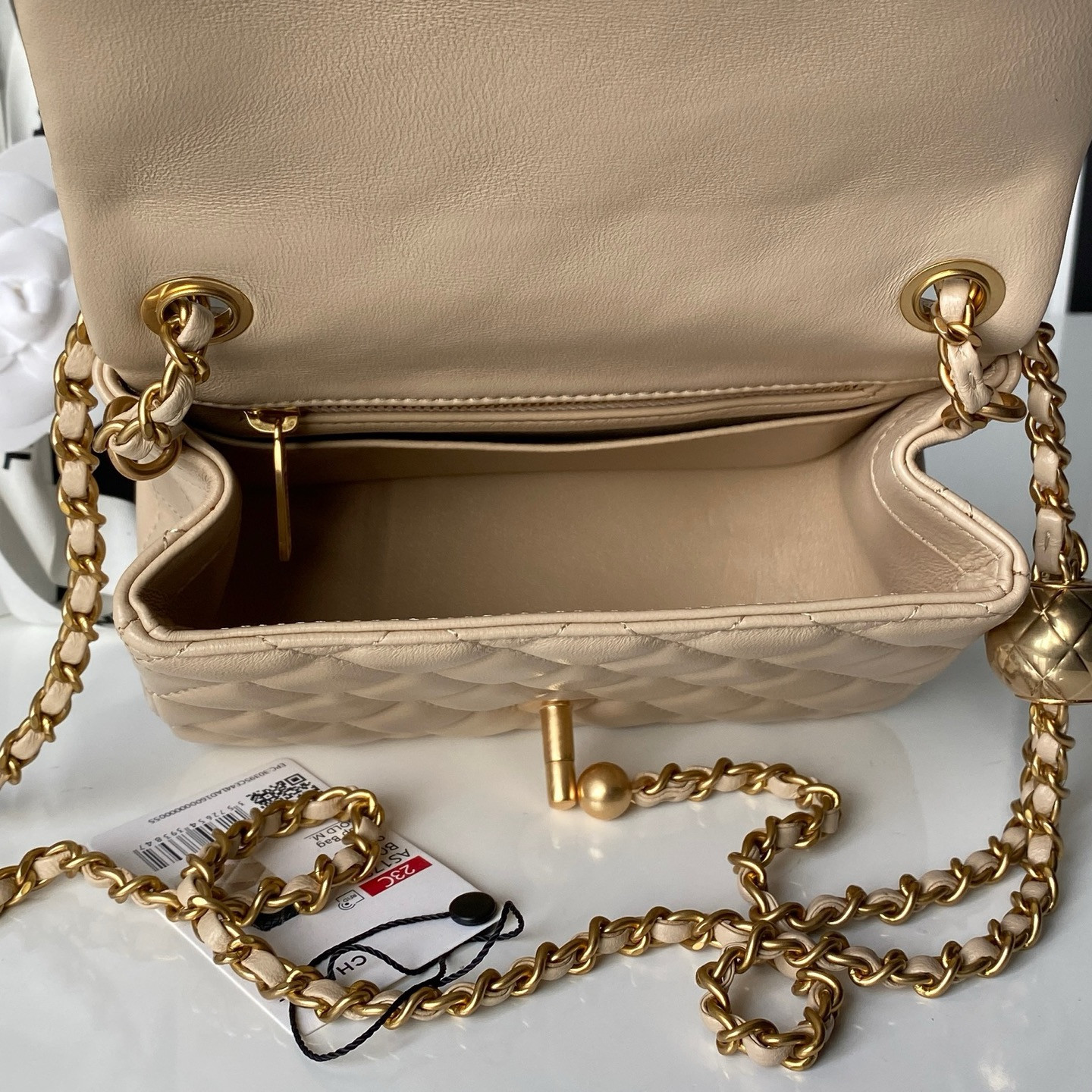 Ch**el MINI FLAP BAG 13.5x17x8cm