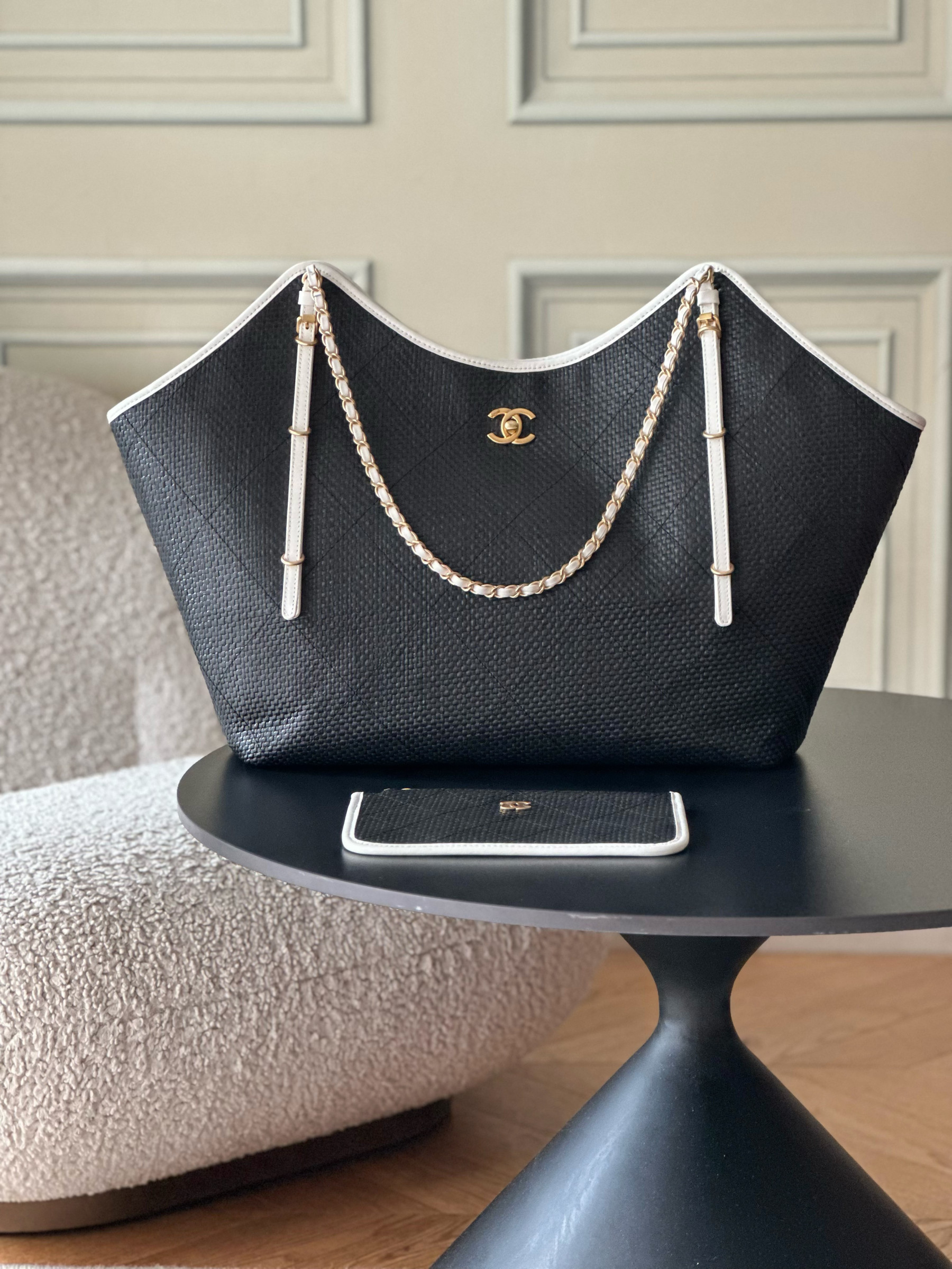 Ch**el maxi shopping bag as5463 36 x 59 x 13cm