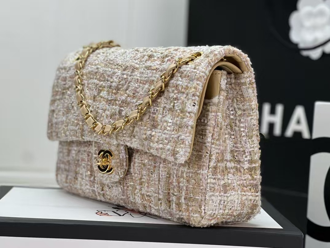 Ch**el Classic Flap Bag 25x15x6cm