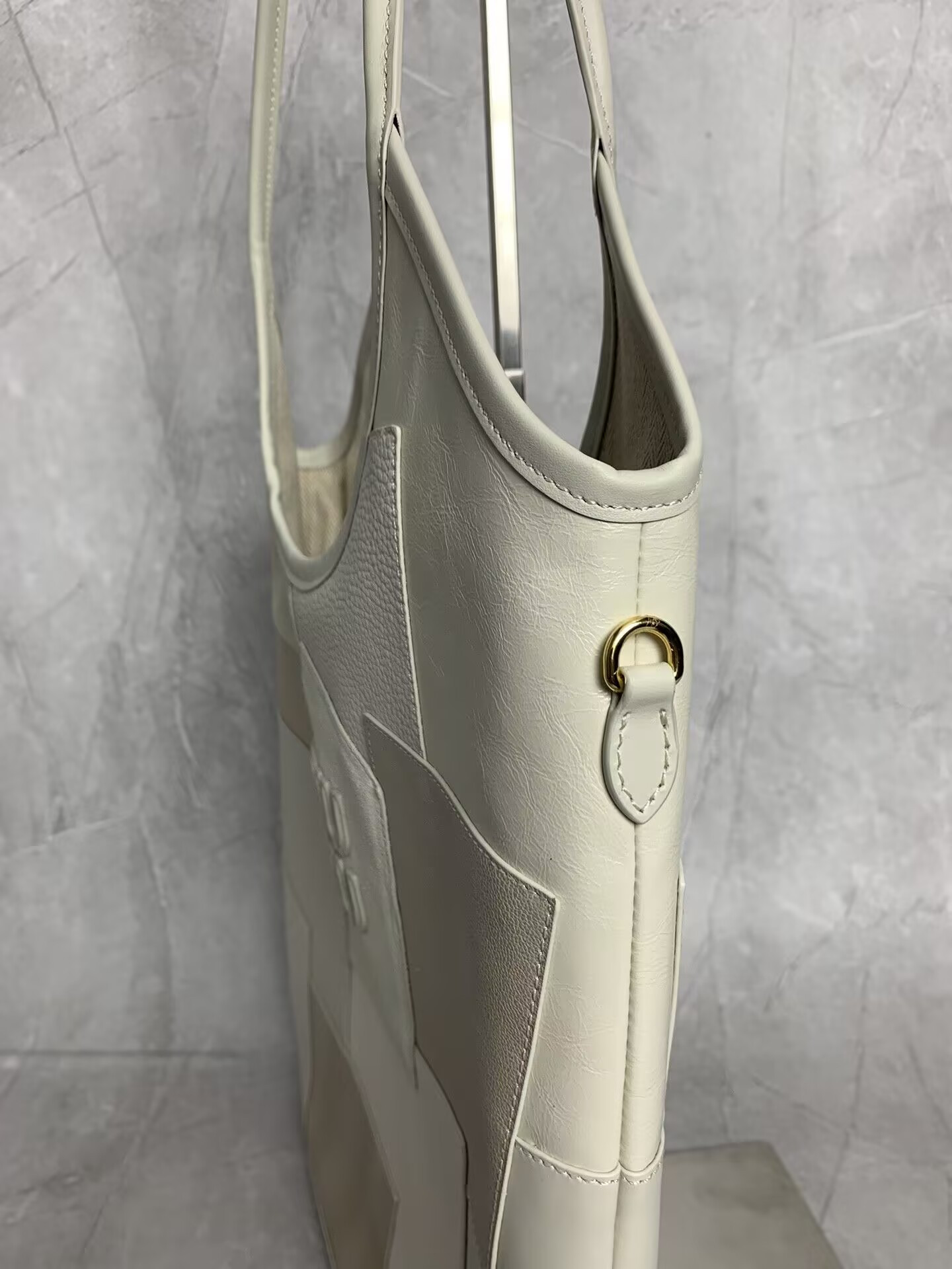 M1v M1v ivy leather patchwork bag 40x35cm