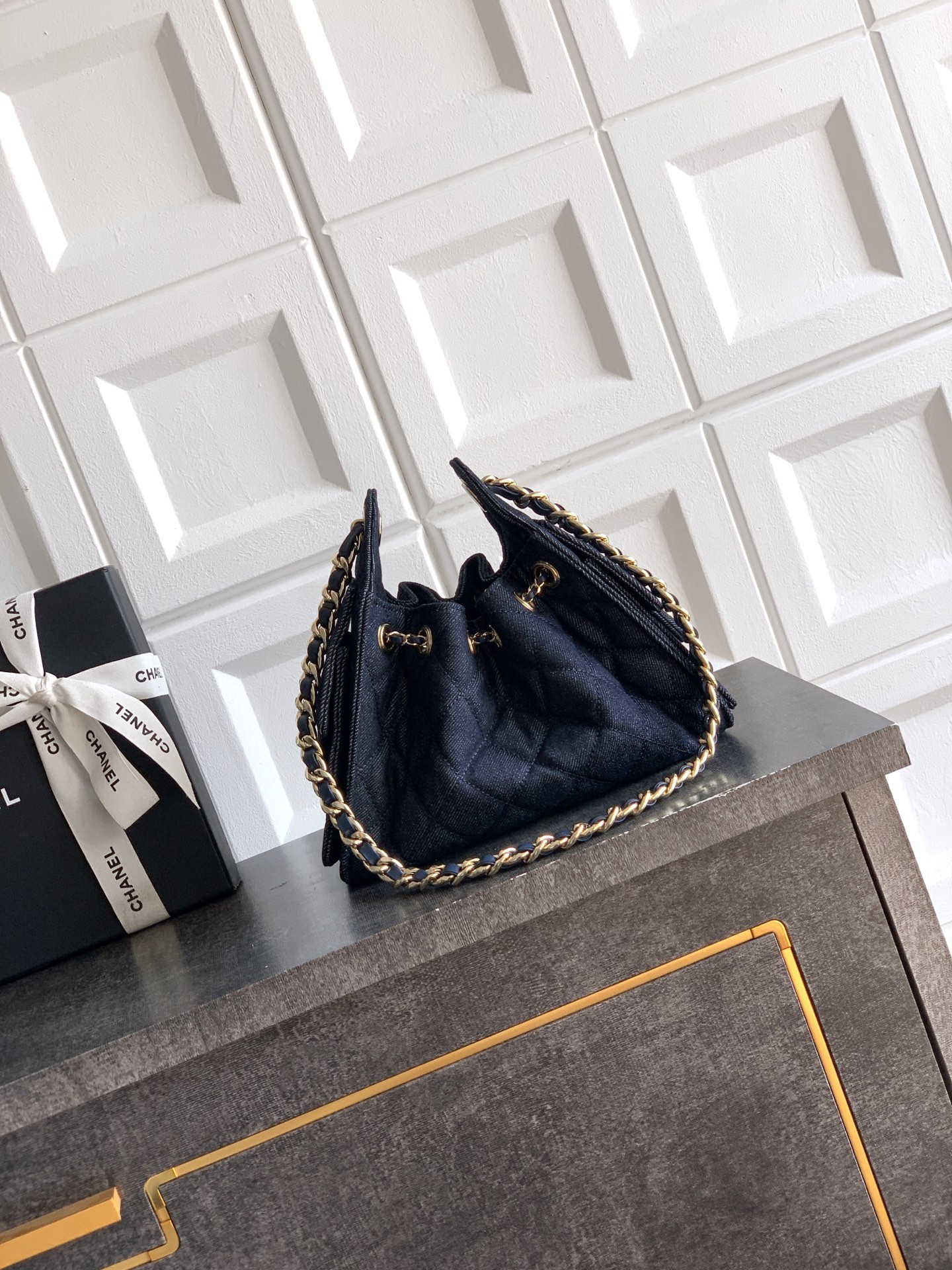 Ch**el 25c bucket bag 20x22x12.5cm