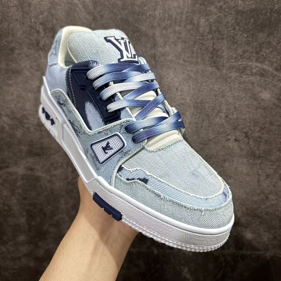 UA LV trainer Sneakers