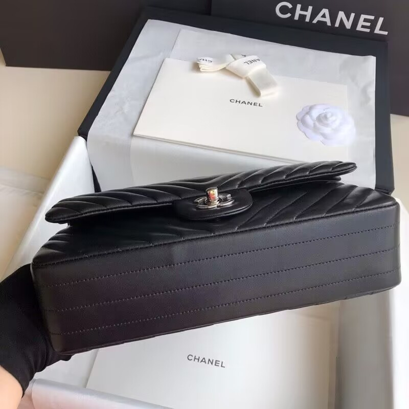 Ch**el Flap Bag 25cm