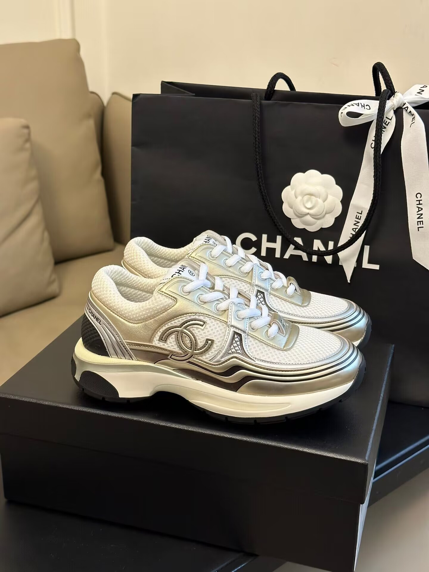 Ch**el CC Runner Gold Laminate