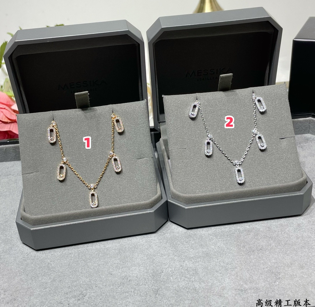 Mes1kaa five d1am0nd moving necklace