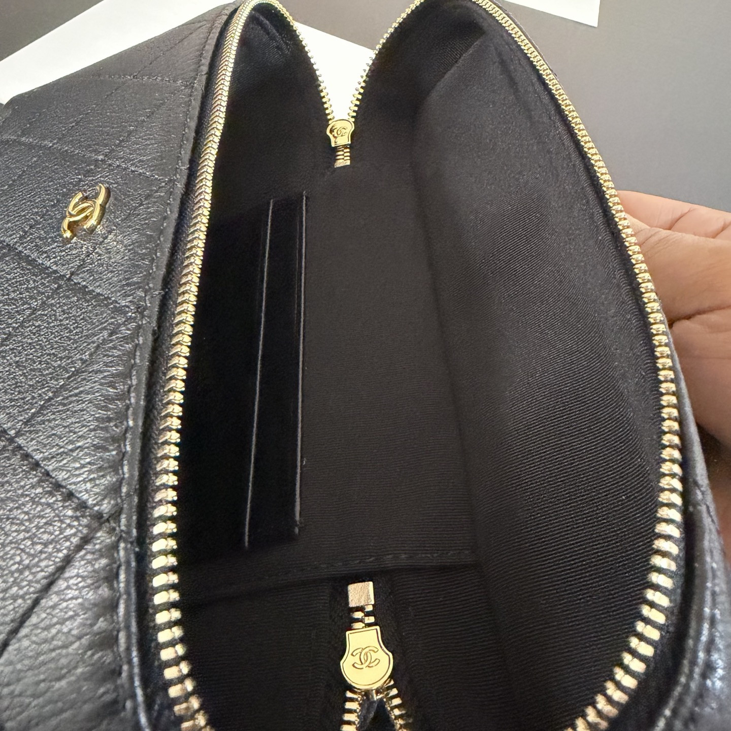 Ch**el classic vanity with chain handbag 17x19.5x5cm