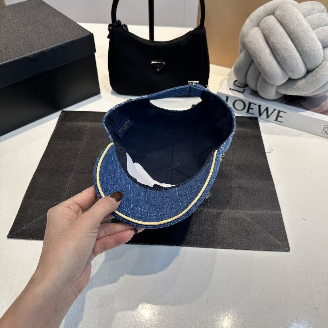l0vis Vvtt0n baseball cap