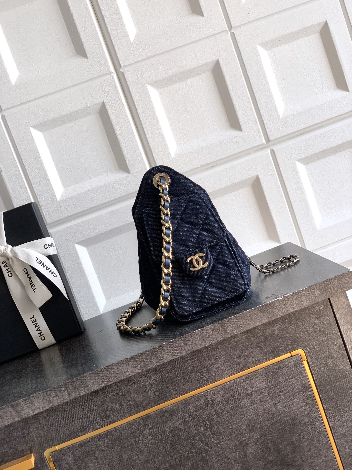 Ch**el 25c bucket bag 20x22x12.5cm