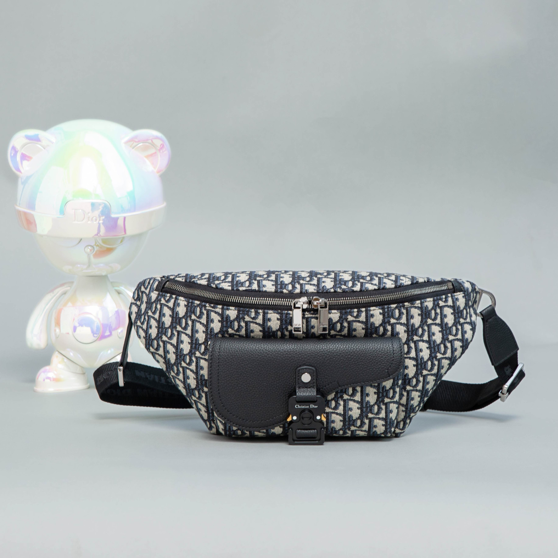 D10r saddle belt bag 39x17x10.5cm