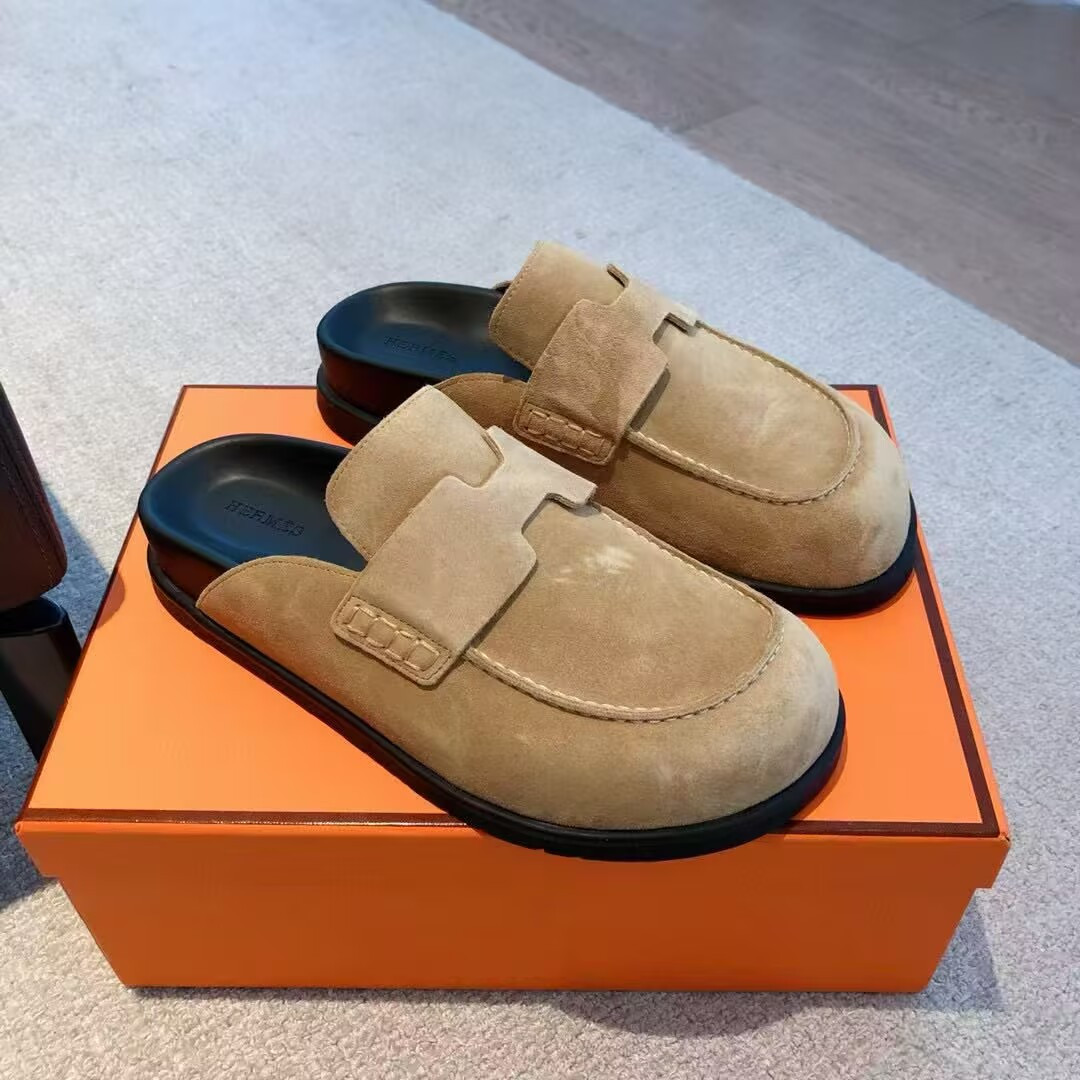 UA H**me5 slippers