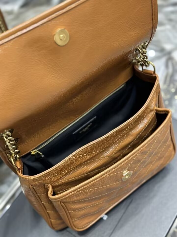Y51 NIKI MEDIUM IN VINTAGE LEATHER SHINY 28x20x8.5cm