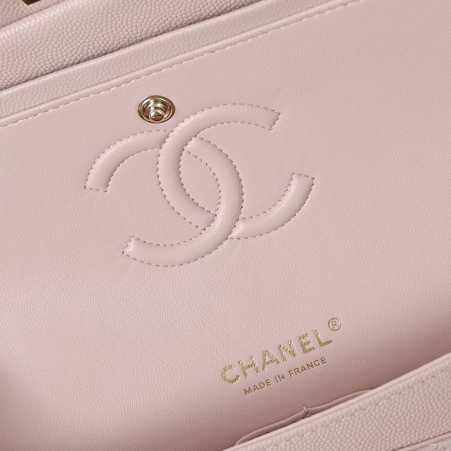 Ch**el classic flap handbag light pink with light gold hardware and caviar leather a01113 23x14.5x6cm