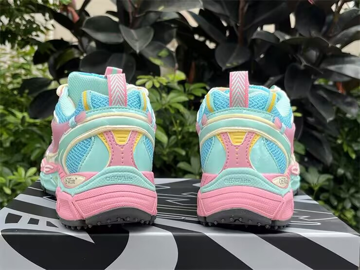UA Off-White "BE RIGHT BACK"