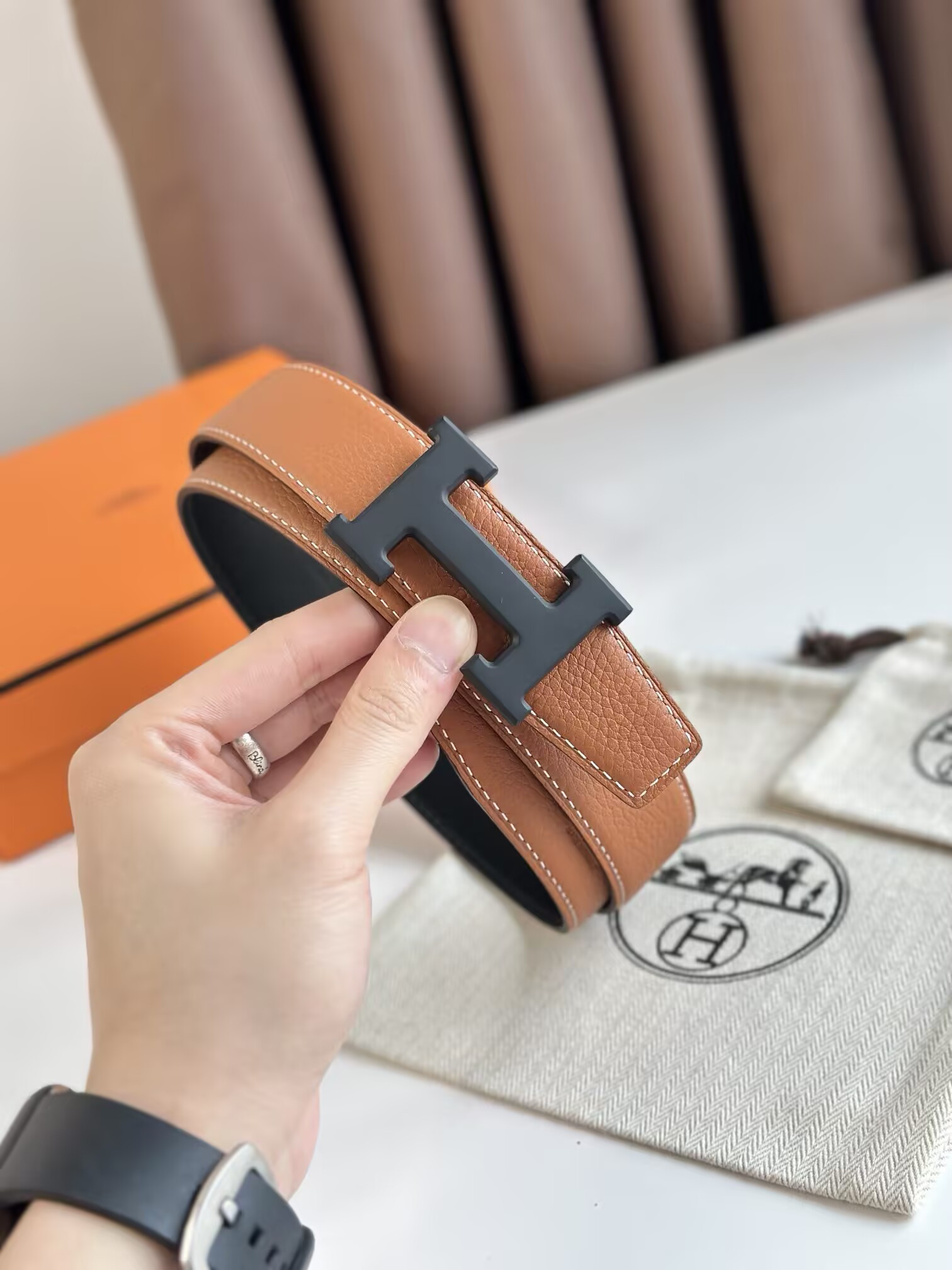 H**me5 belt
