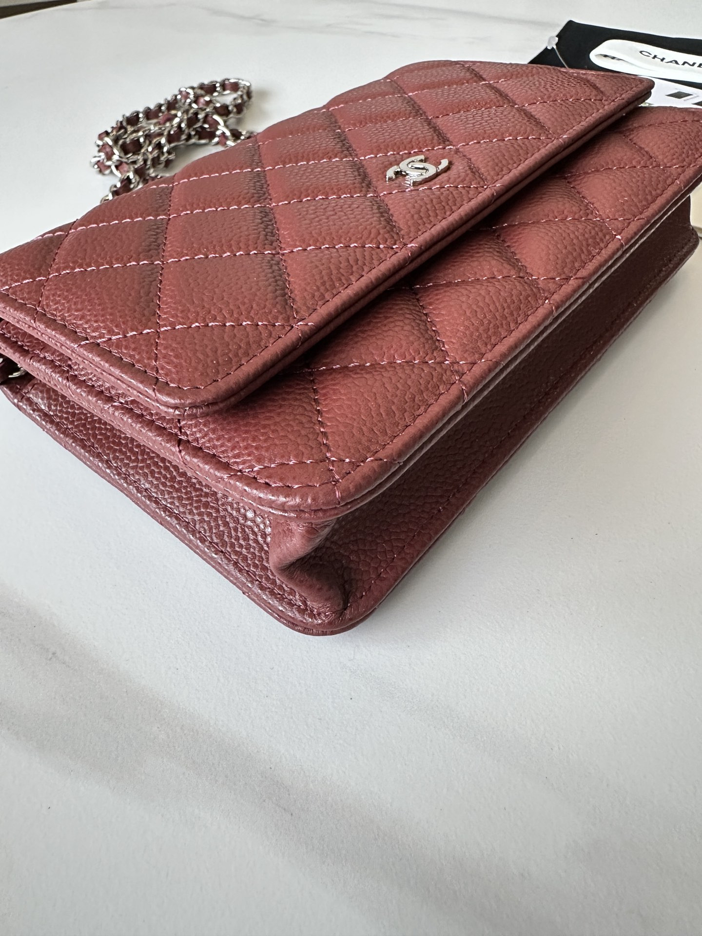 Ch**el woc classic wallet on chain 12.3x19.2x3.5cm