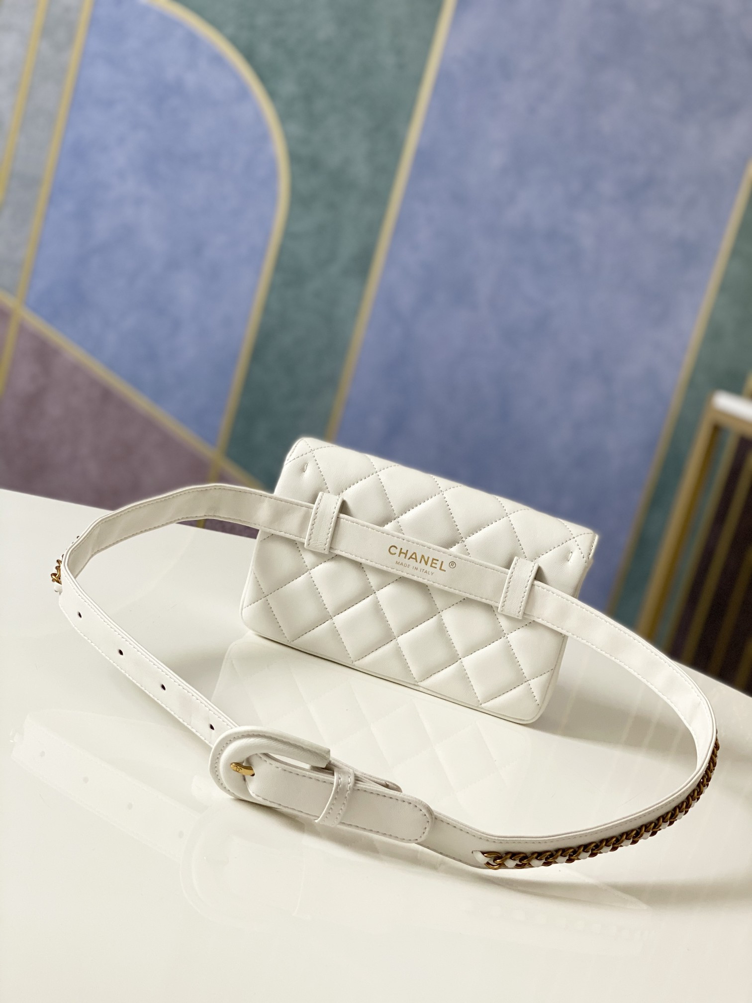 Ch**el quilted waist bag 18x12x3.5cm