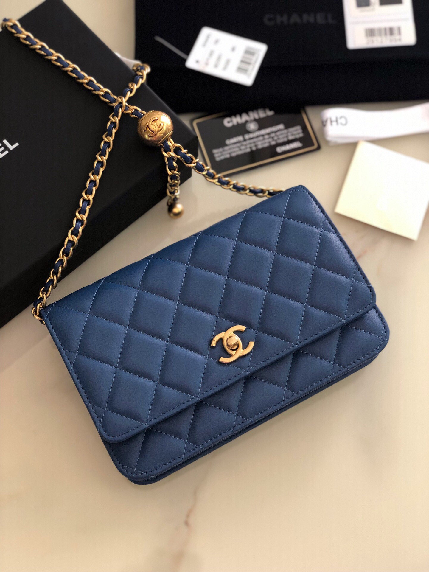Ch**el woc wallet on chain 19cm