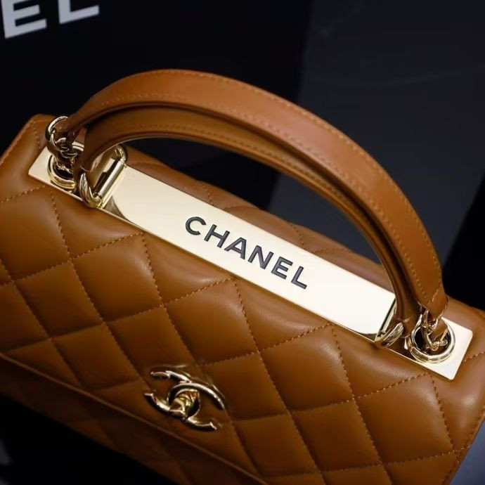 Ch**el flap bag with top handle 17x25x12cm