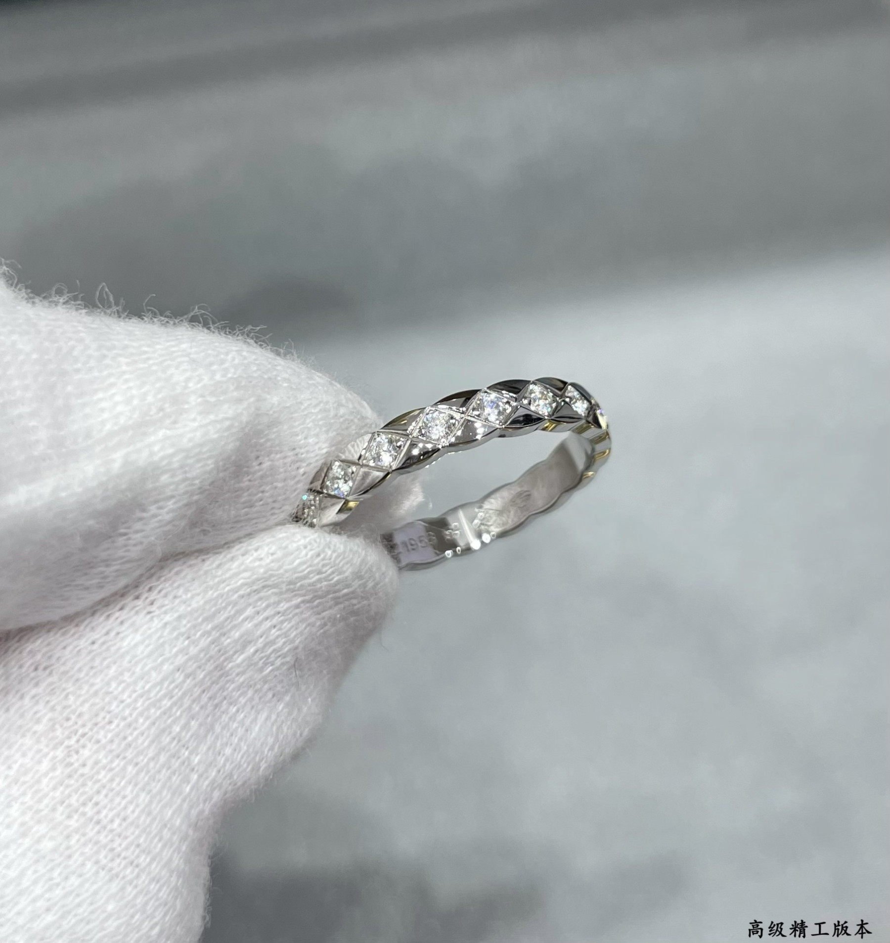 Ch**el Narrow D1am0nd with D1am0nd Ring