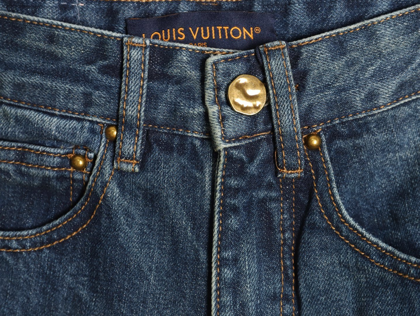 l0vis Vvtt0n jeans